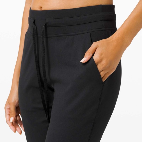 Black lululemon Ready to Rulu High Rise Jogger - Picture 2 of 2